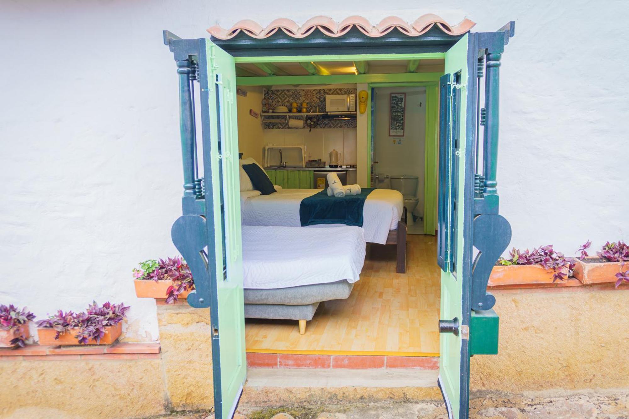 Apartamentos Y Habitaciones Le Colibri - Вилья-де-Лейва Экстерьер фото